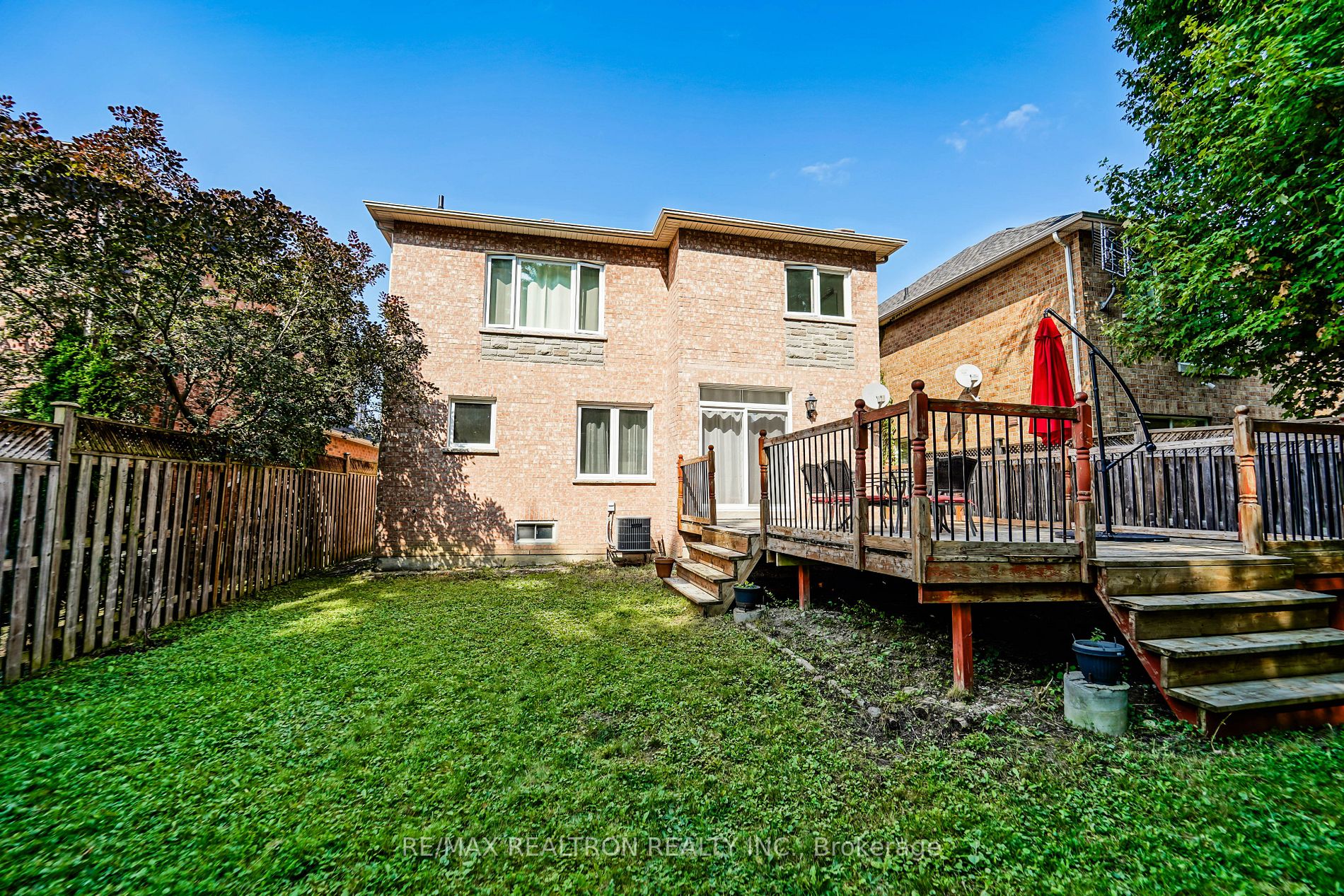87 Worthington Ave