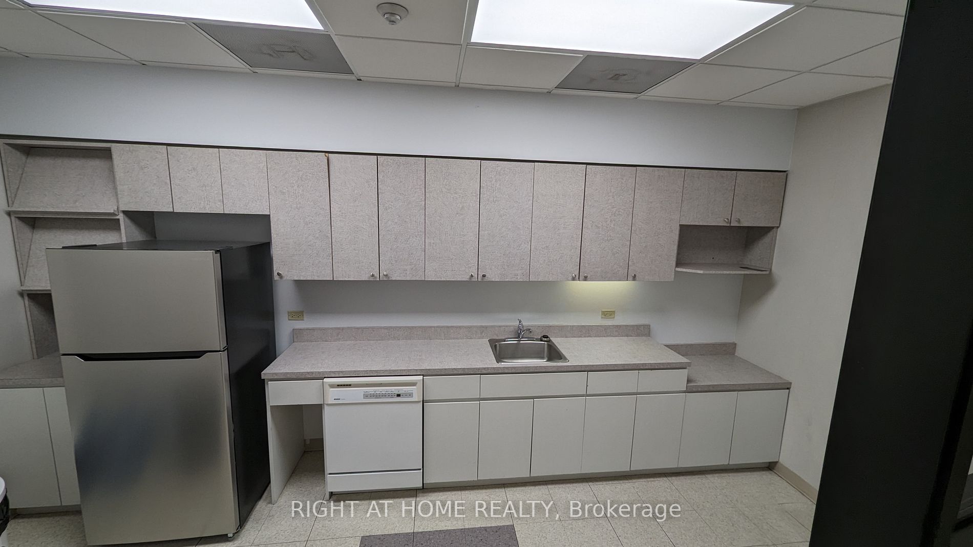 1111 Stellar Dr, #11