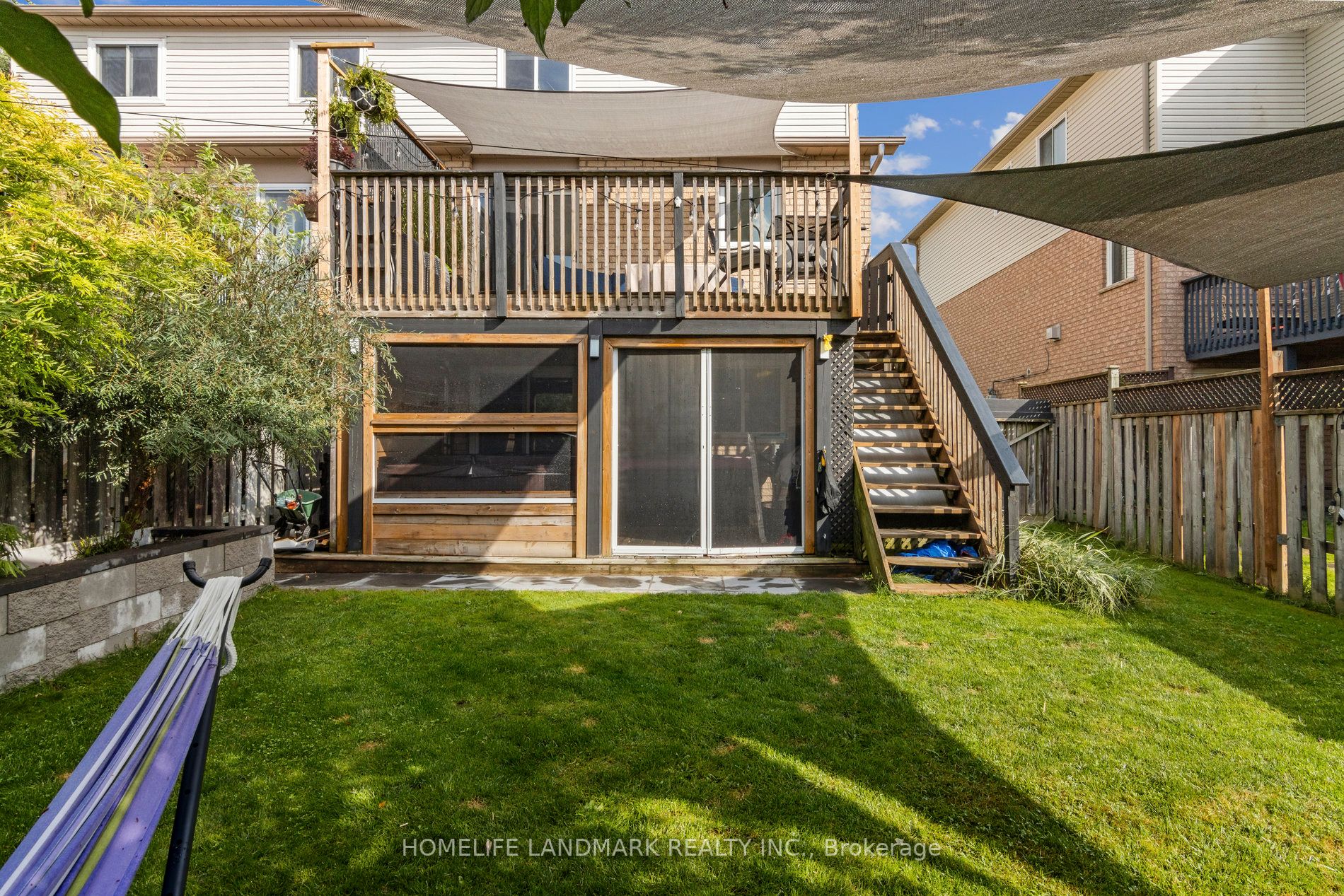 12 Breeze Dr