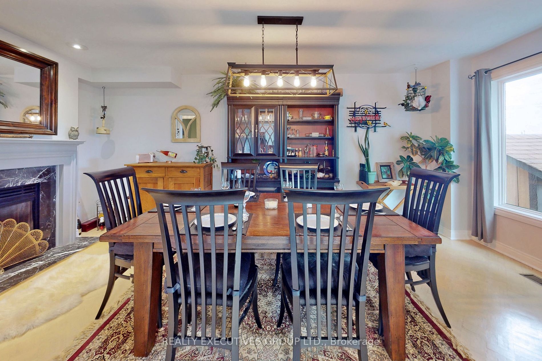 110 Hammerstone Cres