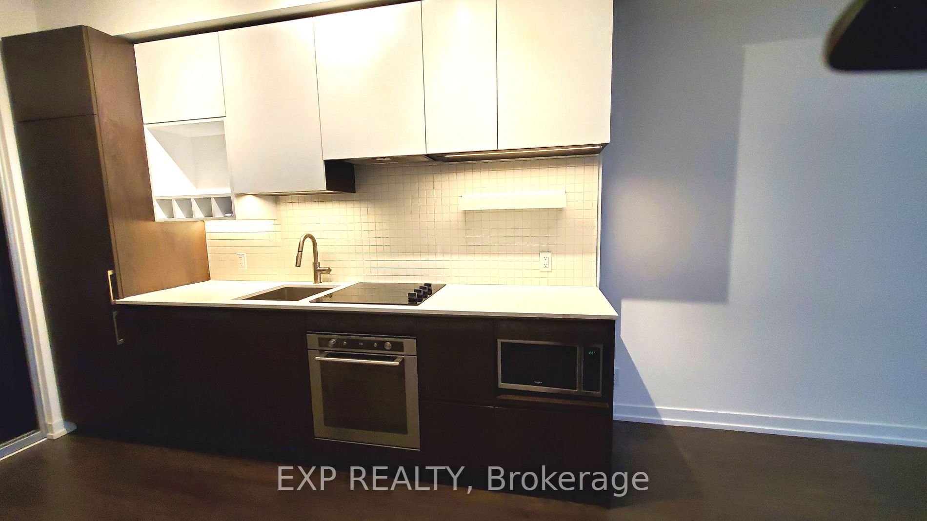 950 Portage Pkwy, #6005