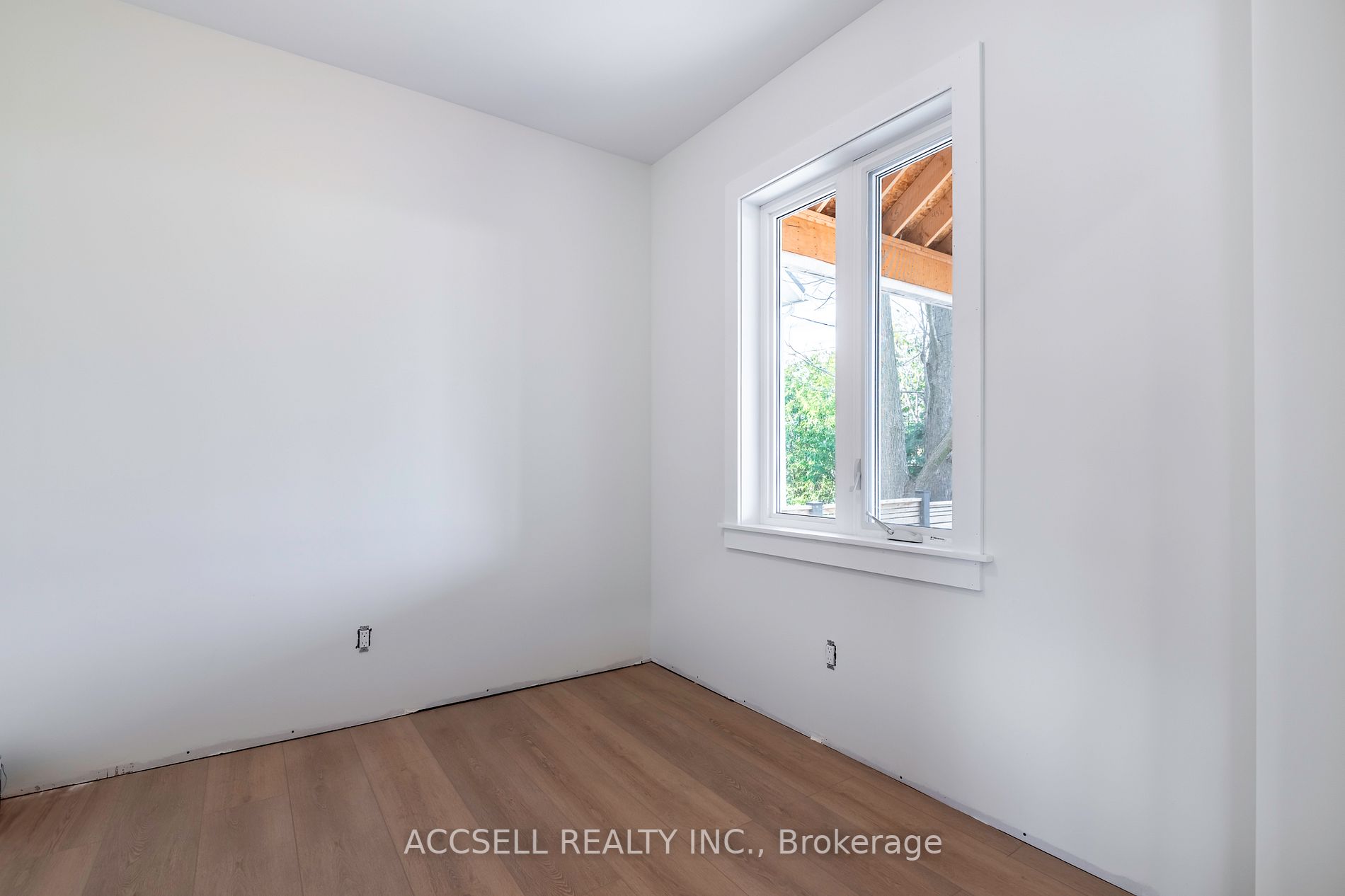 21A Wellington St