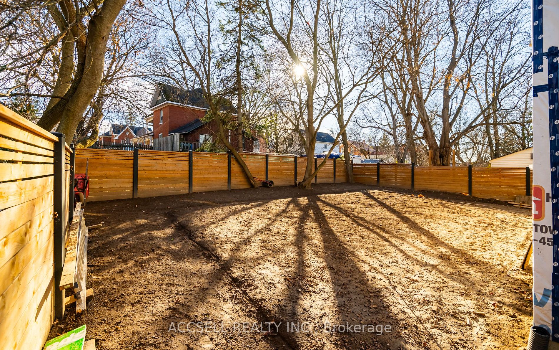 21A Wellington St