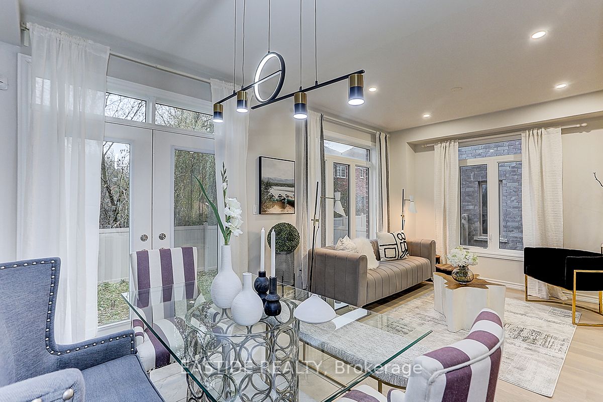 41 Portage Ave