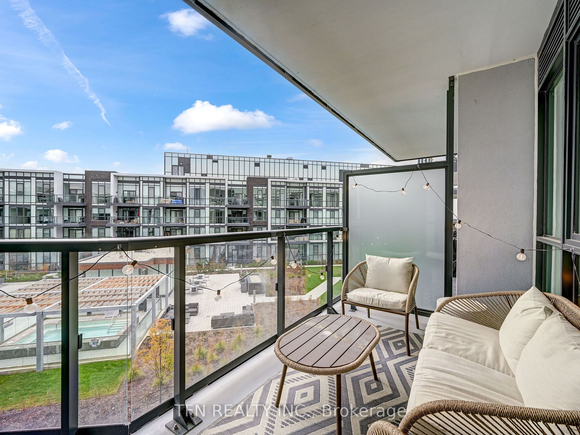 415 Sea Ray Ave, #327
