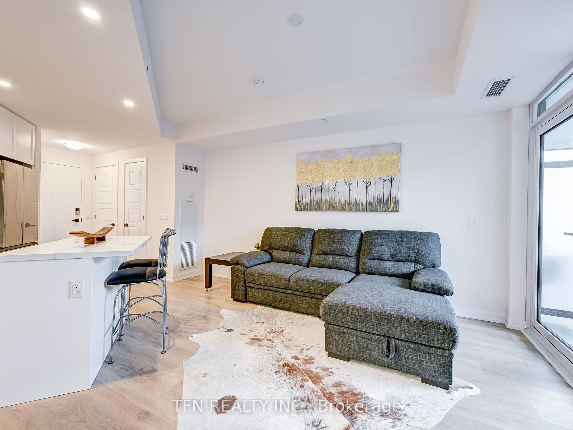 415 Sea Ray Ave, #327