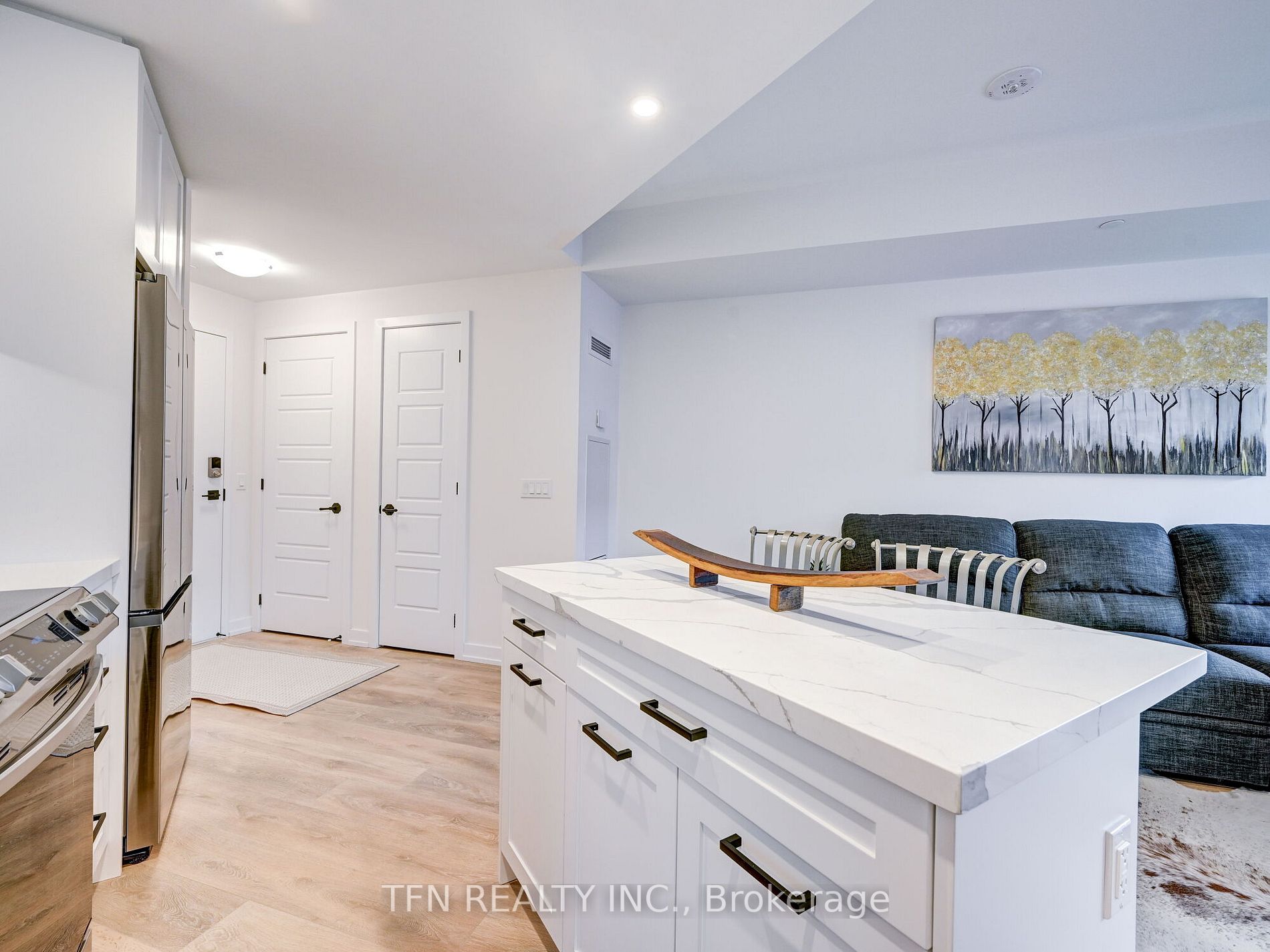 415 Sea Ray Ave, #327