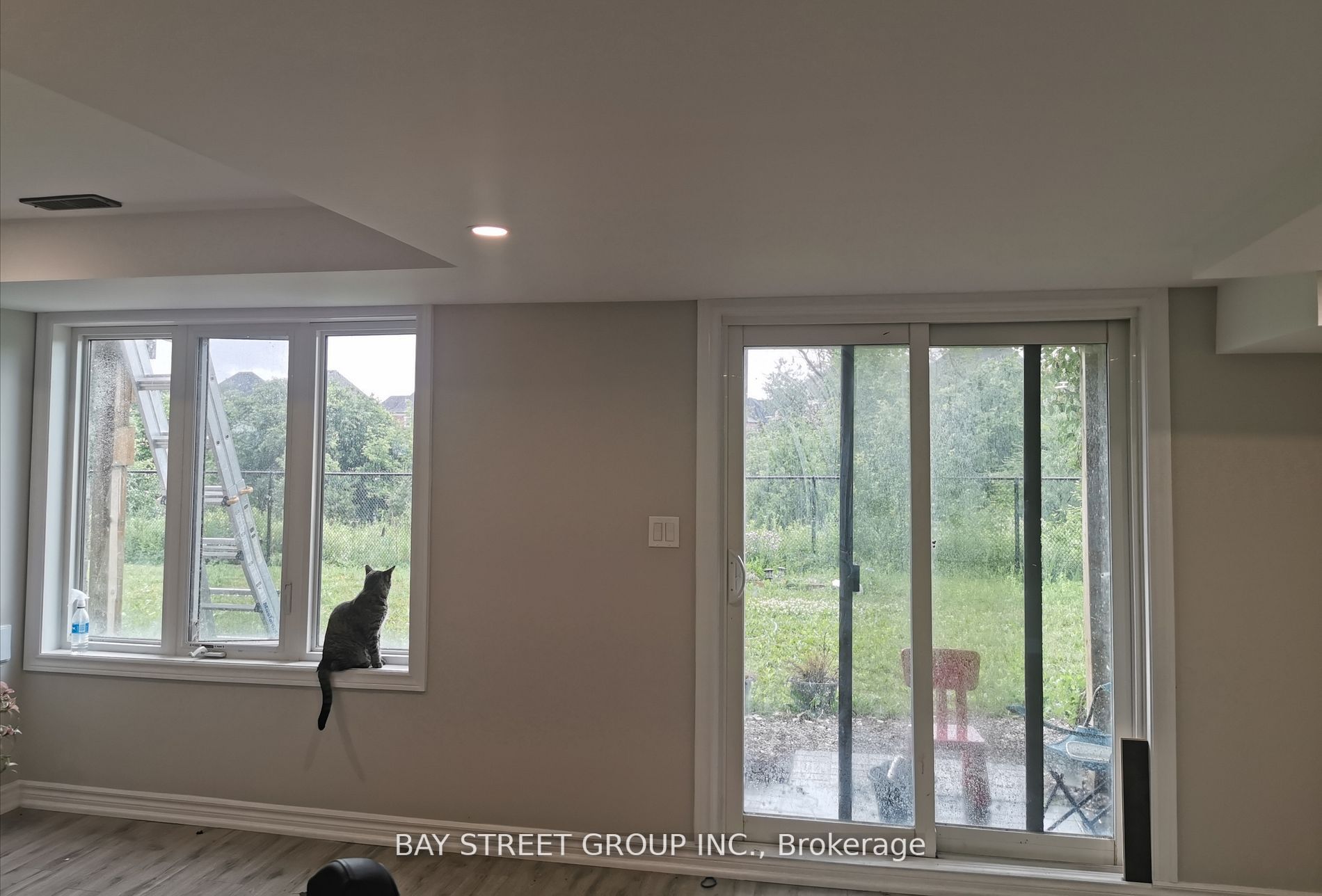 60 Elyse Crt