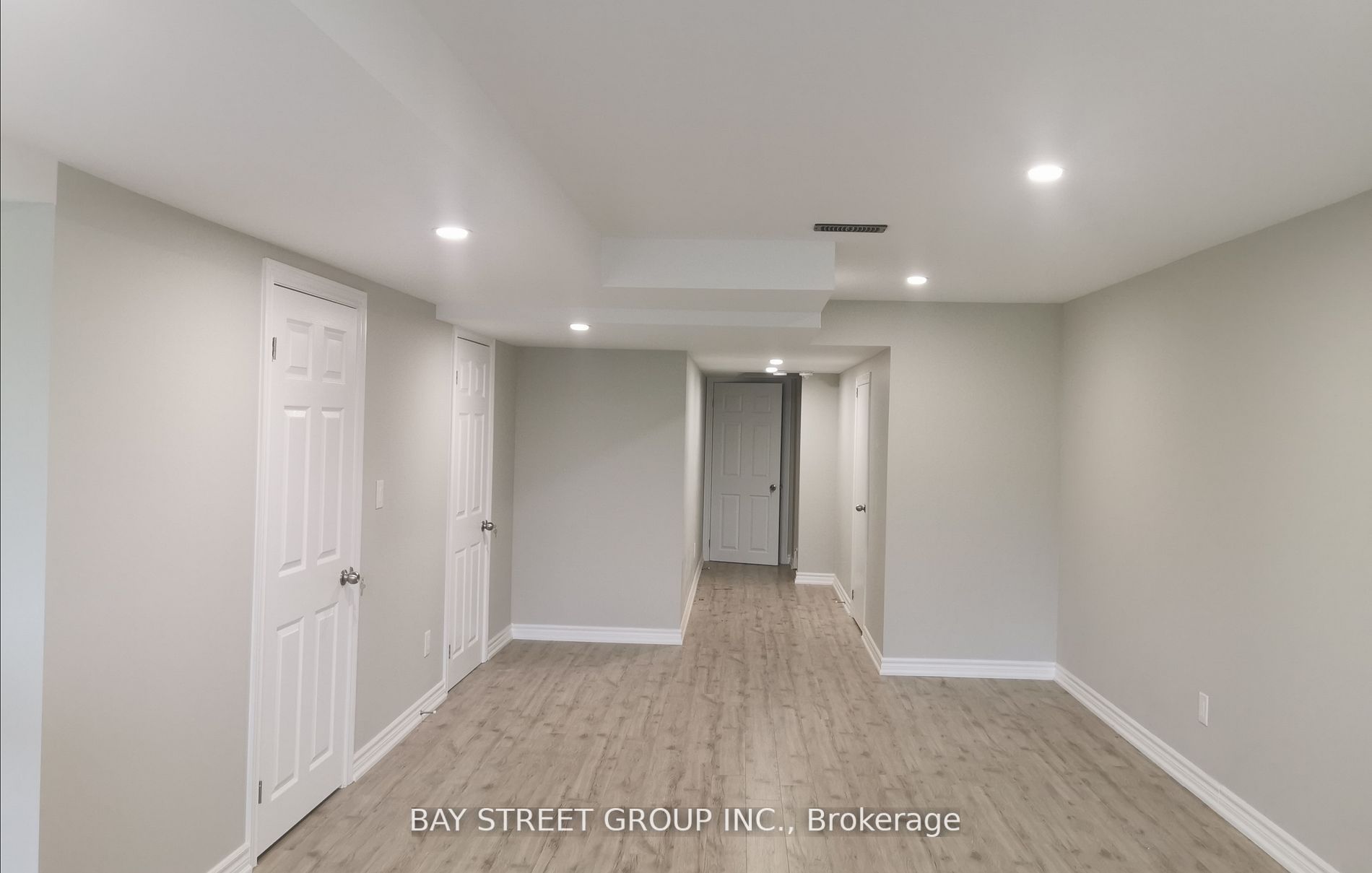 60 Elyse Crt