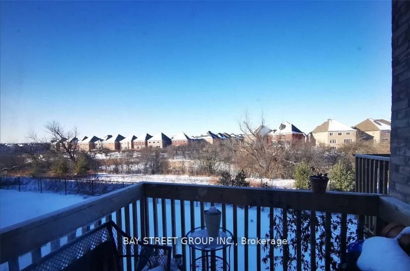 60 Elyse Crt