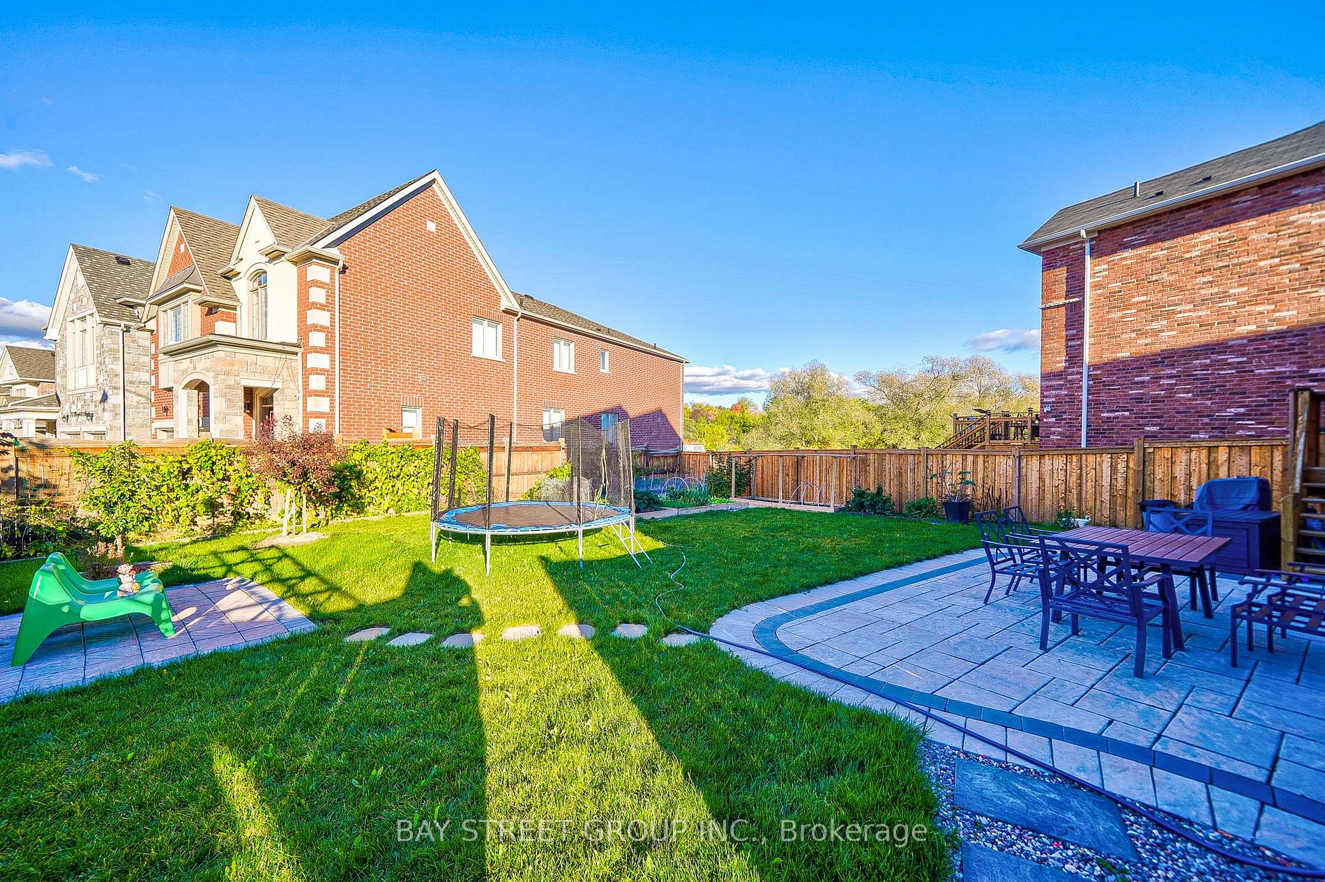 25 John Weddell Ave