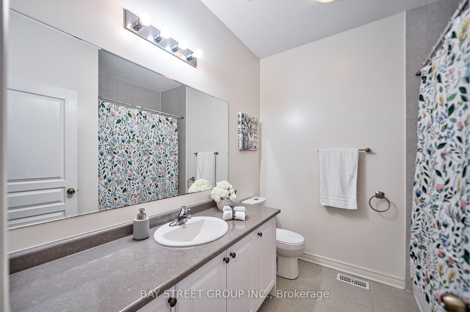 25 John Weddell Ave