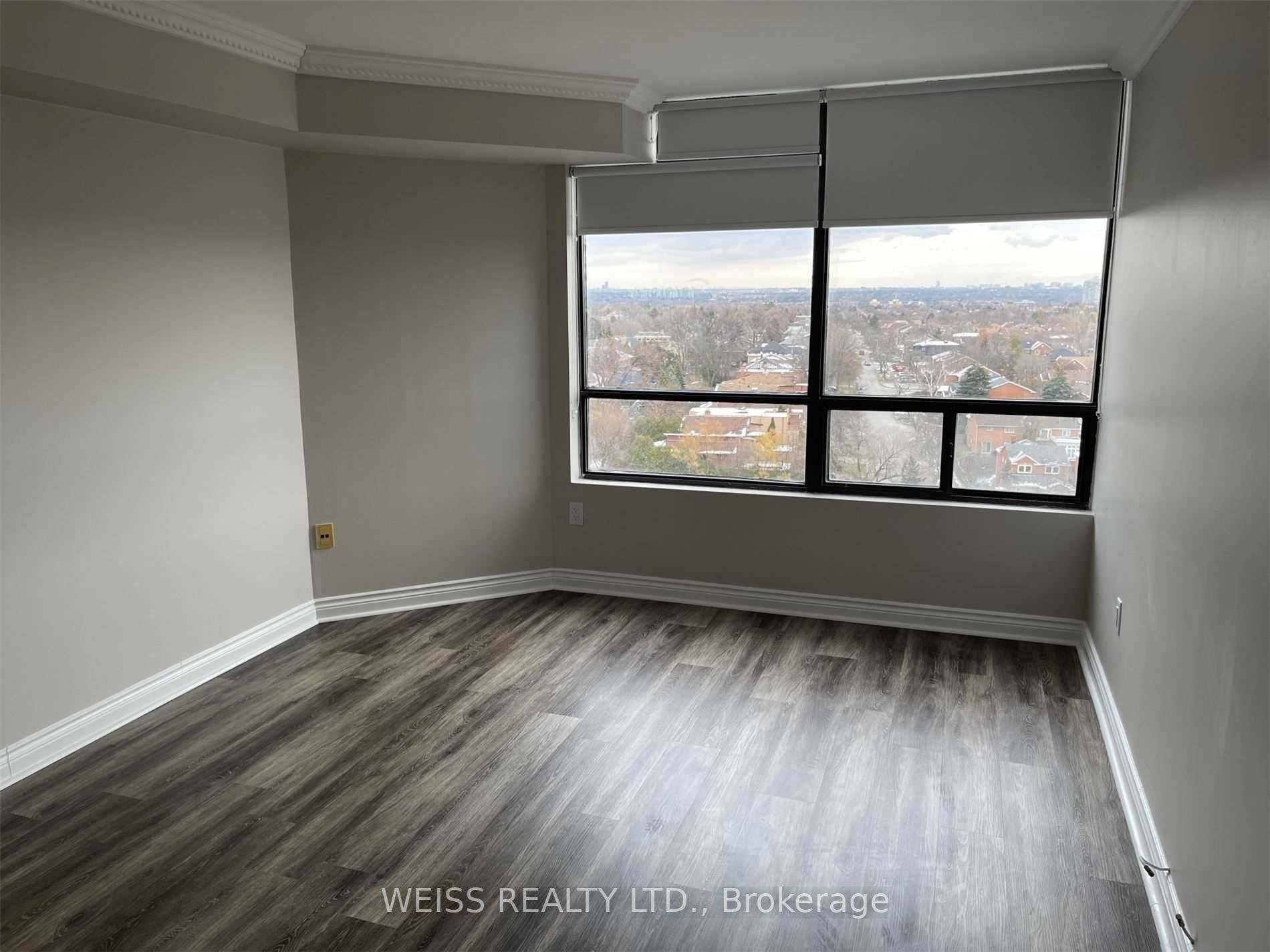 7460 Bathurst St, #1210