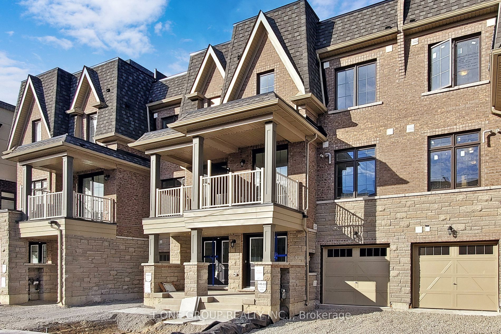 18 Gilbert Wright Ave