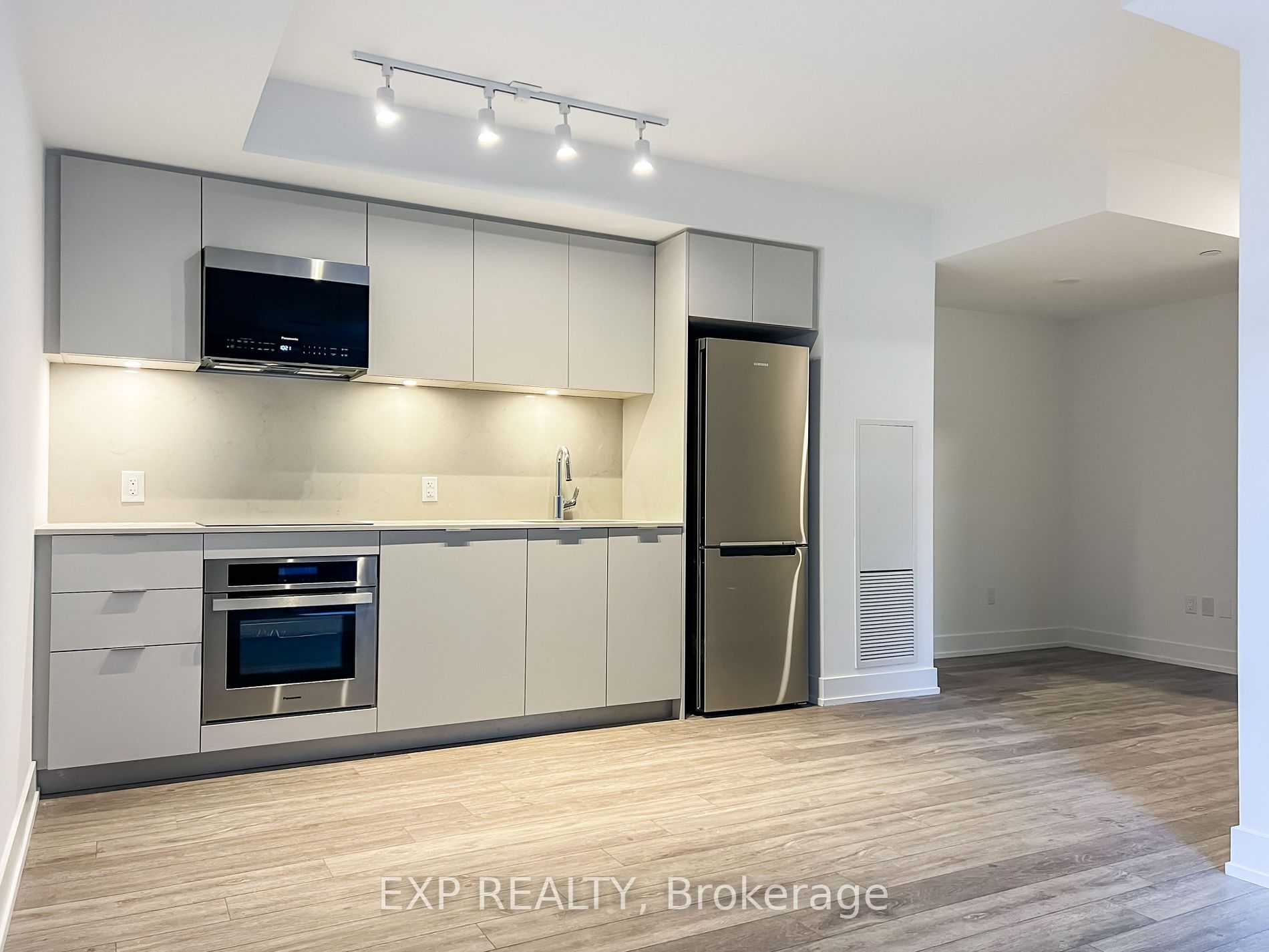 9 Clegg Rd, #826