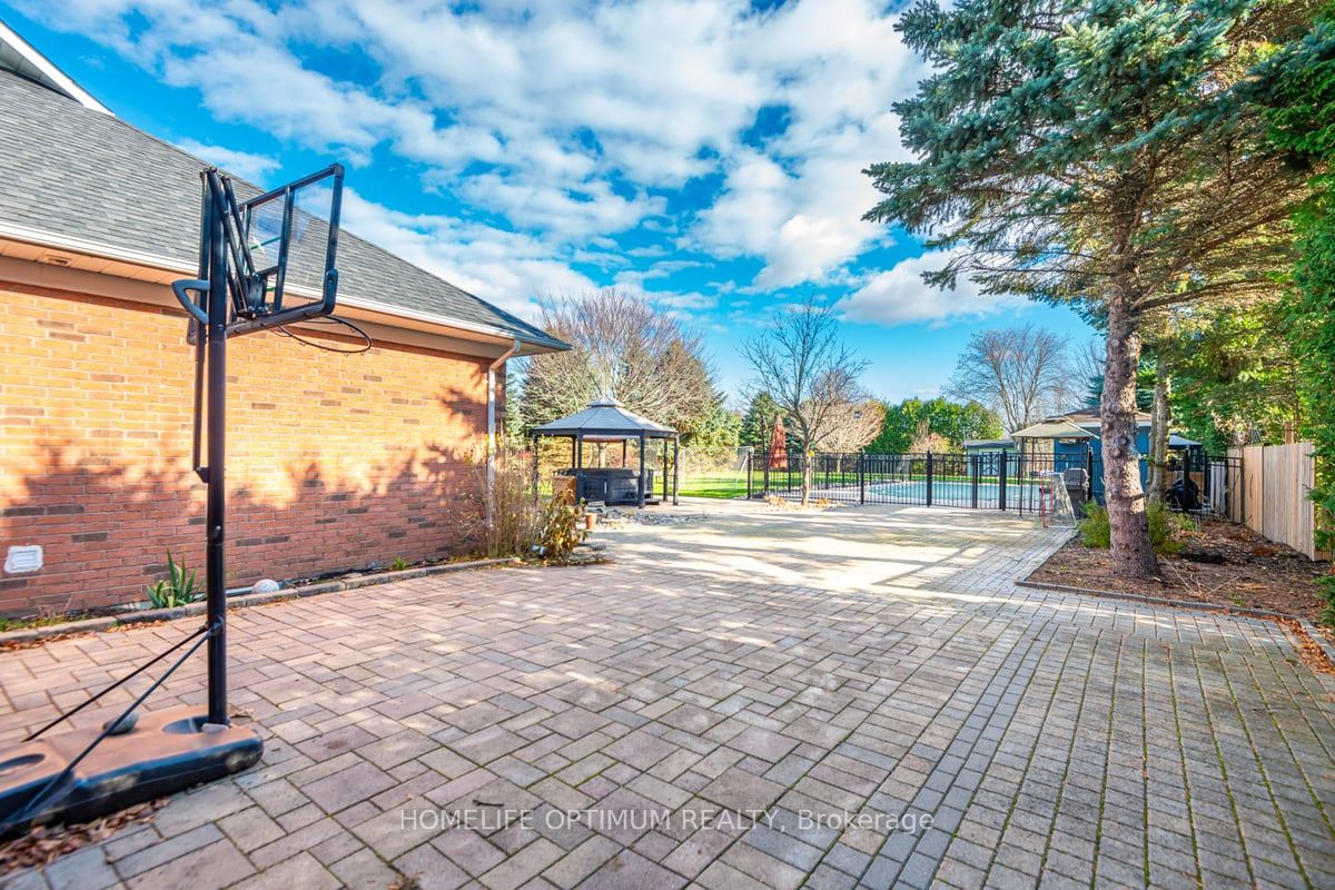 26 Mcfarland St