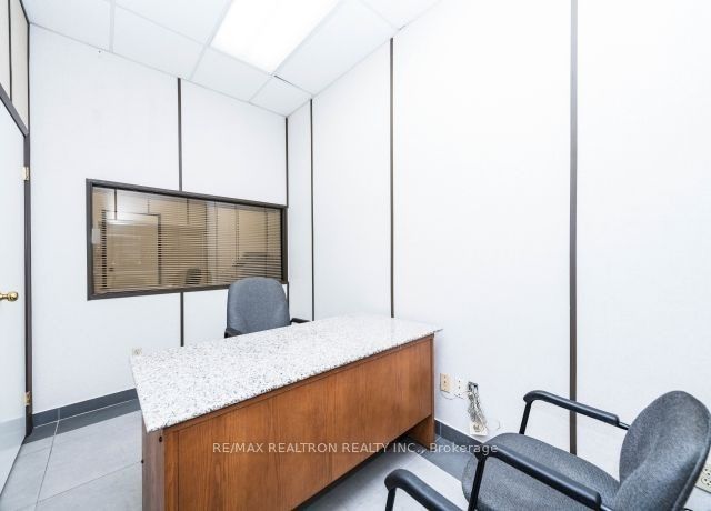 3300 Steeles Ave W, #8