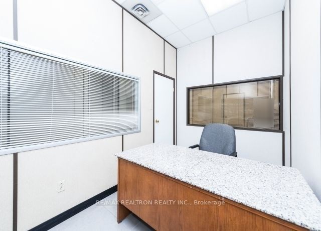 3300 Steeles Ave W, #8