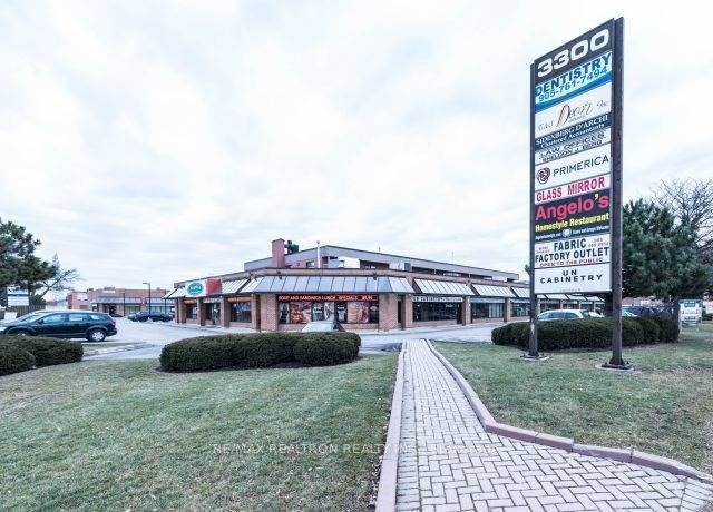 3300 Steeles Ave W, #8