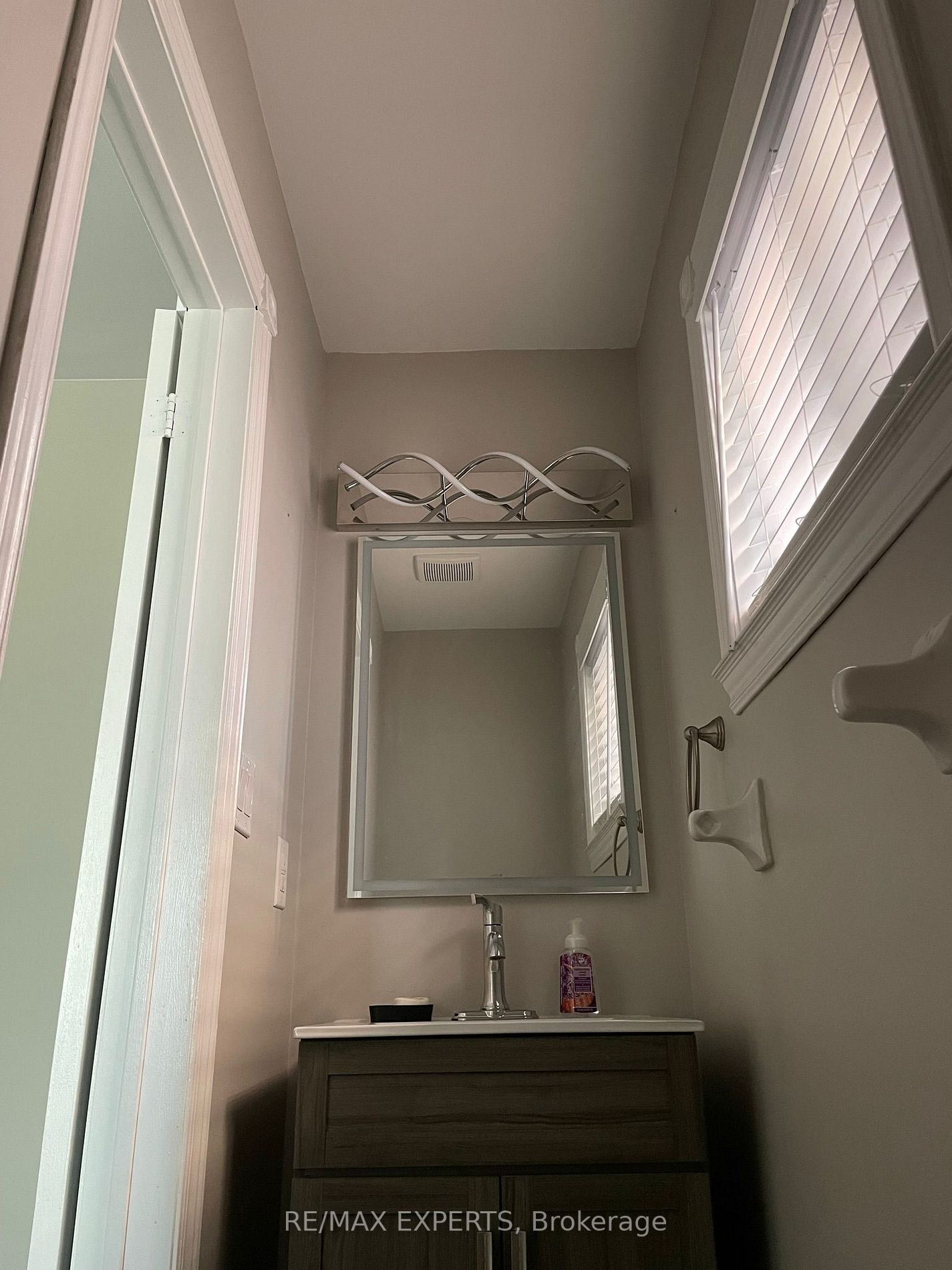 90 Melia Lane, #Upper