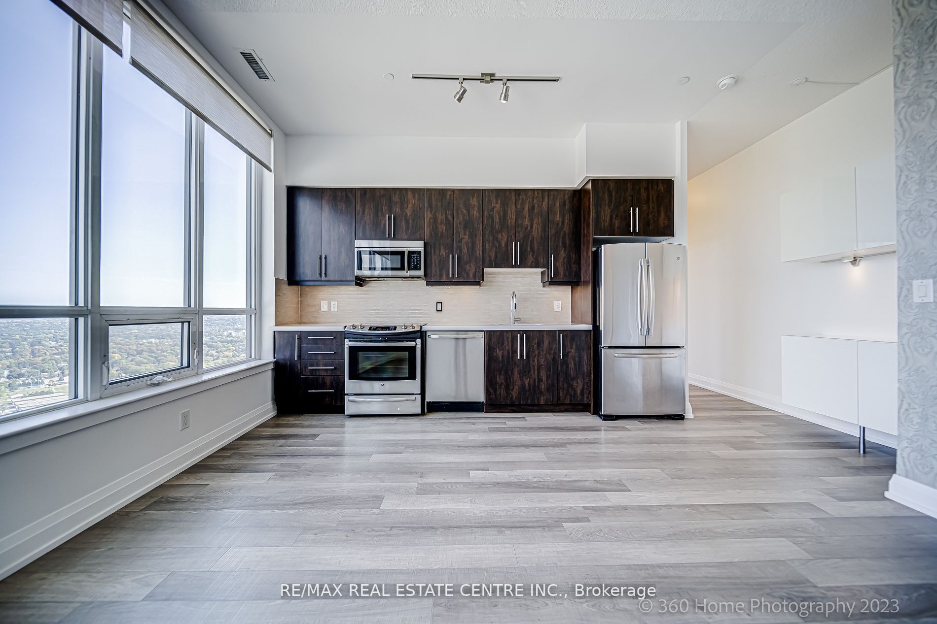 7171 Yonge St, #Ph02