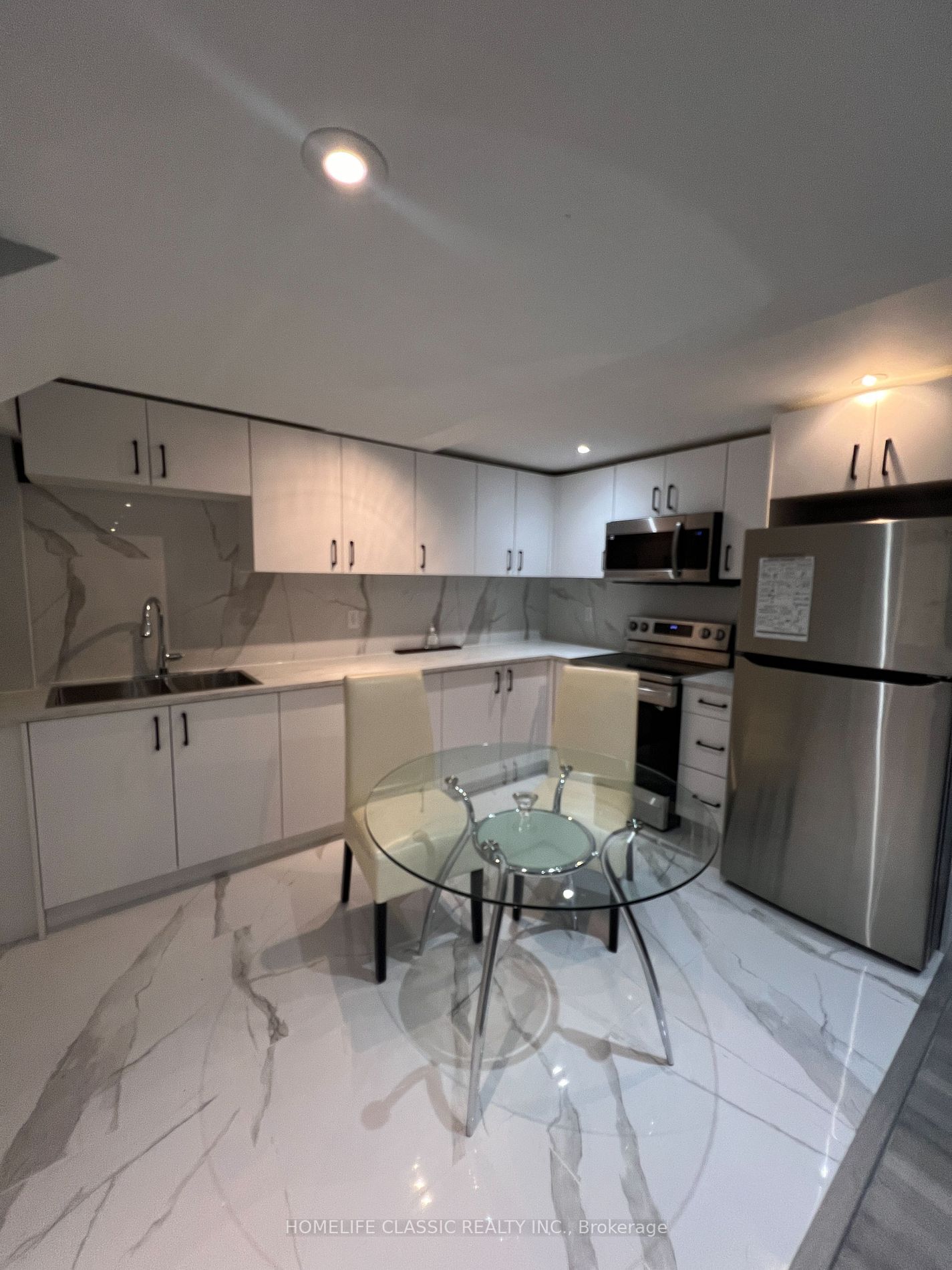 29 Bentwood Cres, #Basemen