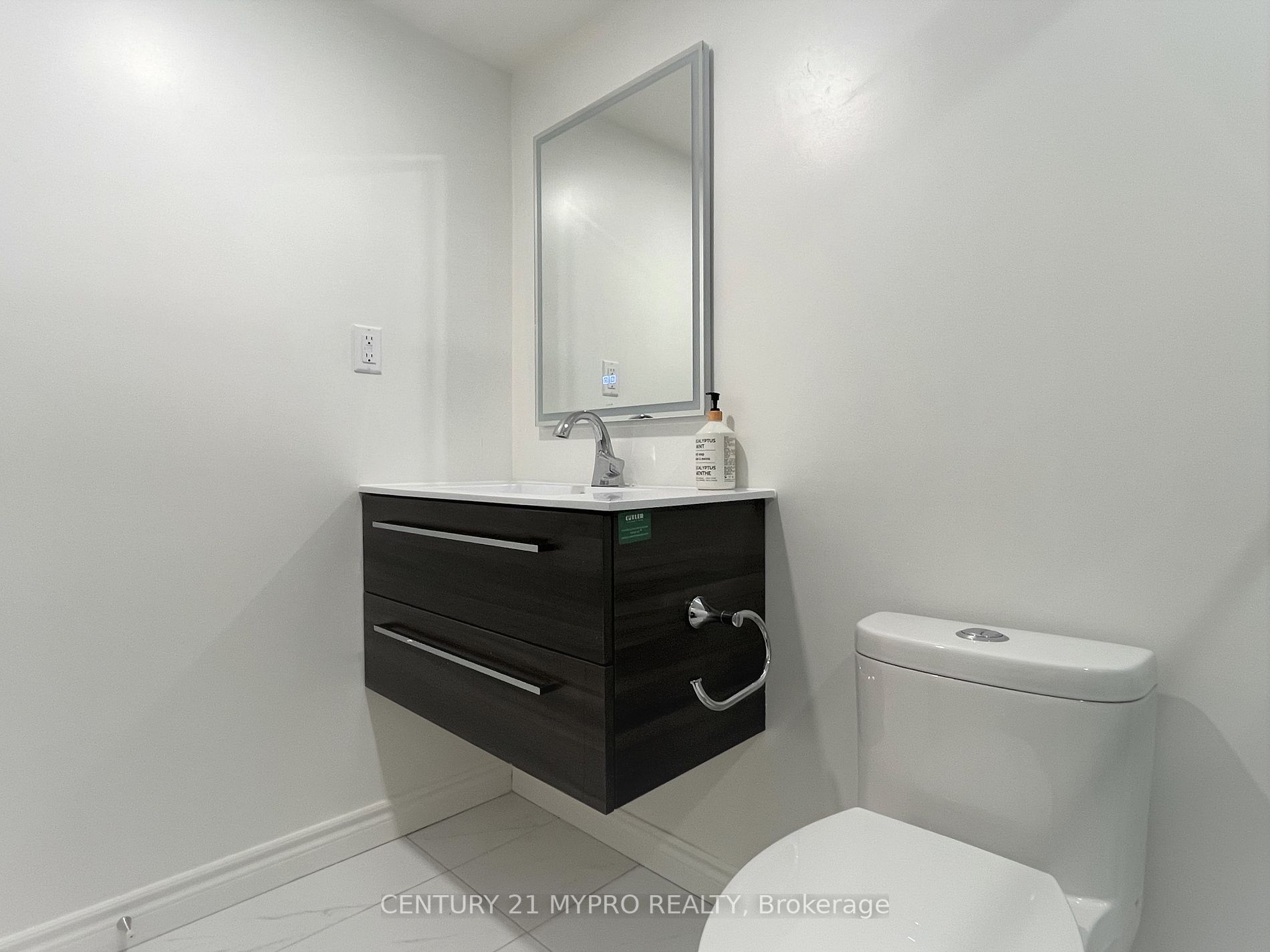 77 Frank Kelly Dr, #Bsmt