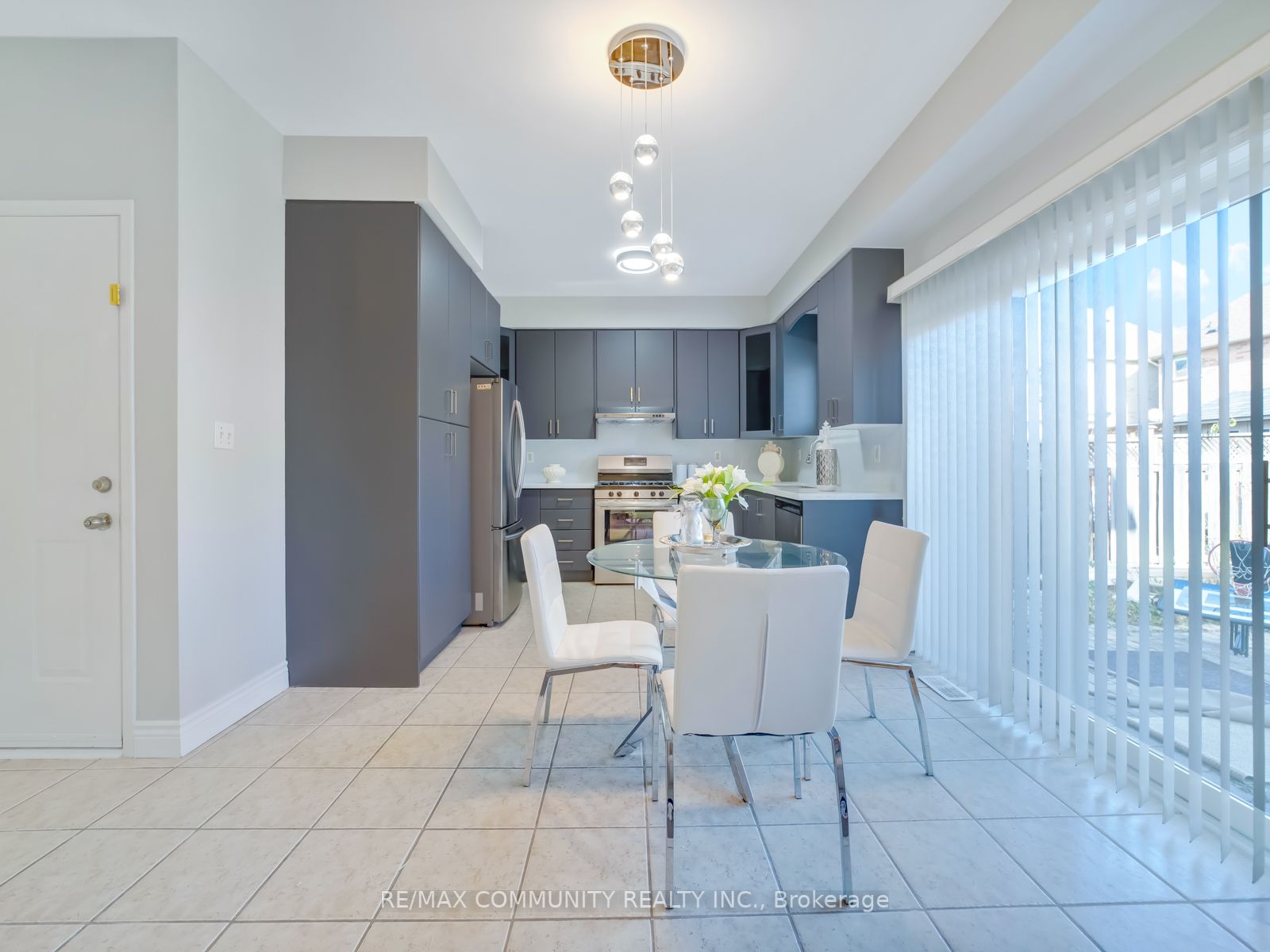 31 Clover St