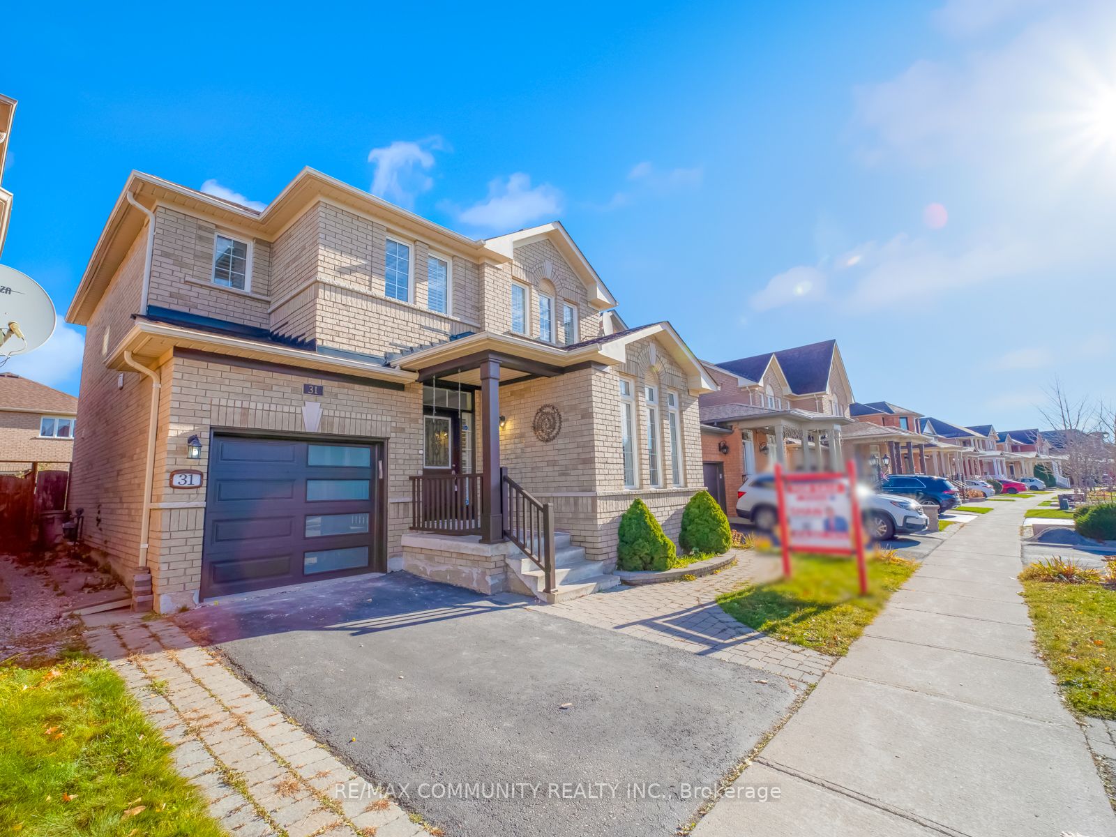 31 Clover St
