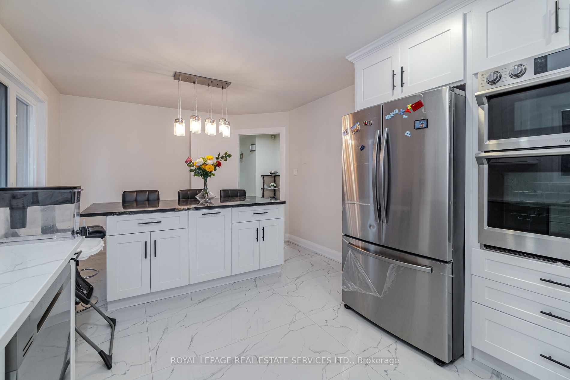 123 Carmen Cres