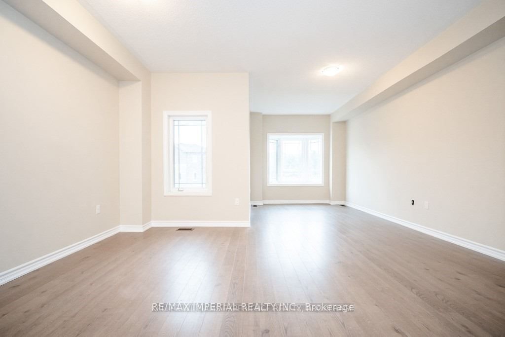 68 Milson Cres