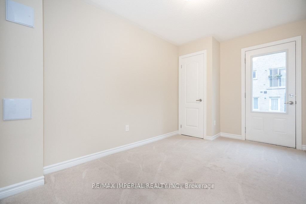 68 Milson Cres
