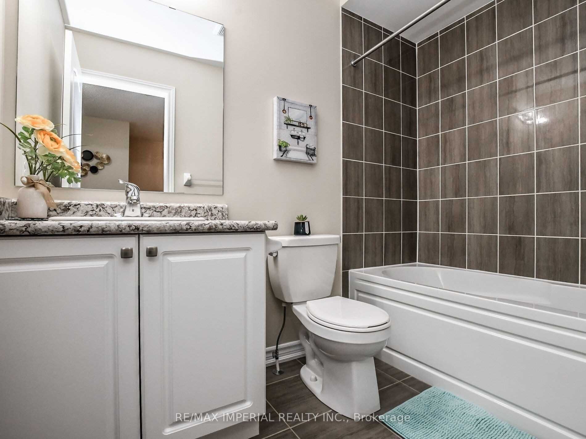 68 Milson Cres