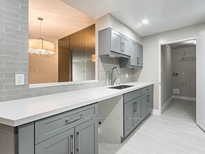 32 Clarissa Dr, #121