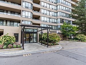 32 Clarissa Dr, #121
