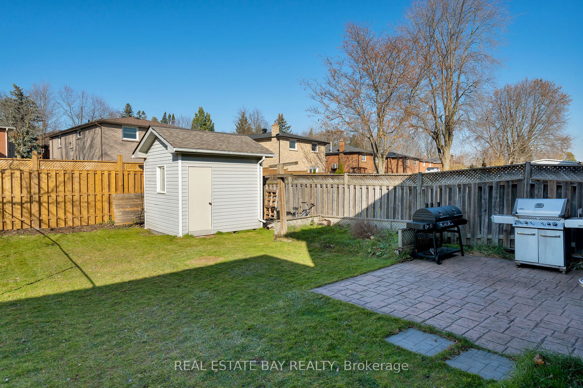 79 Zima Cres