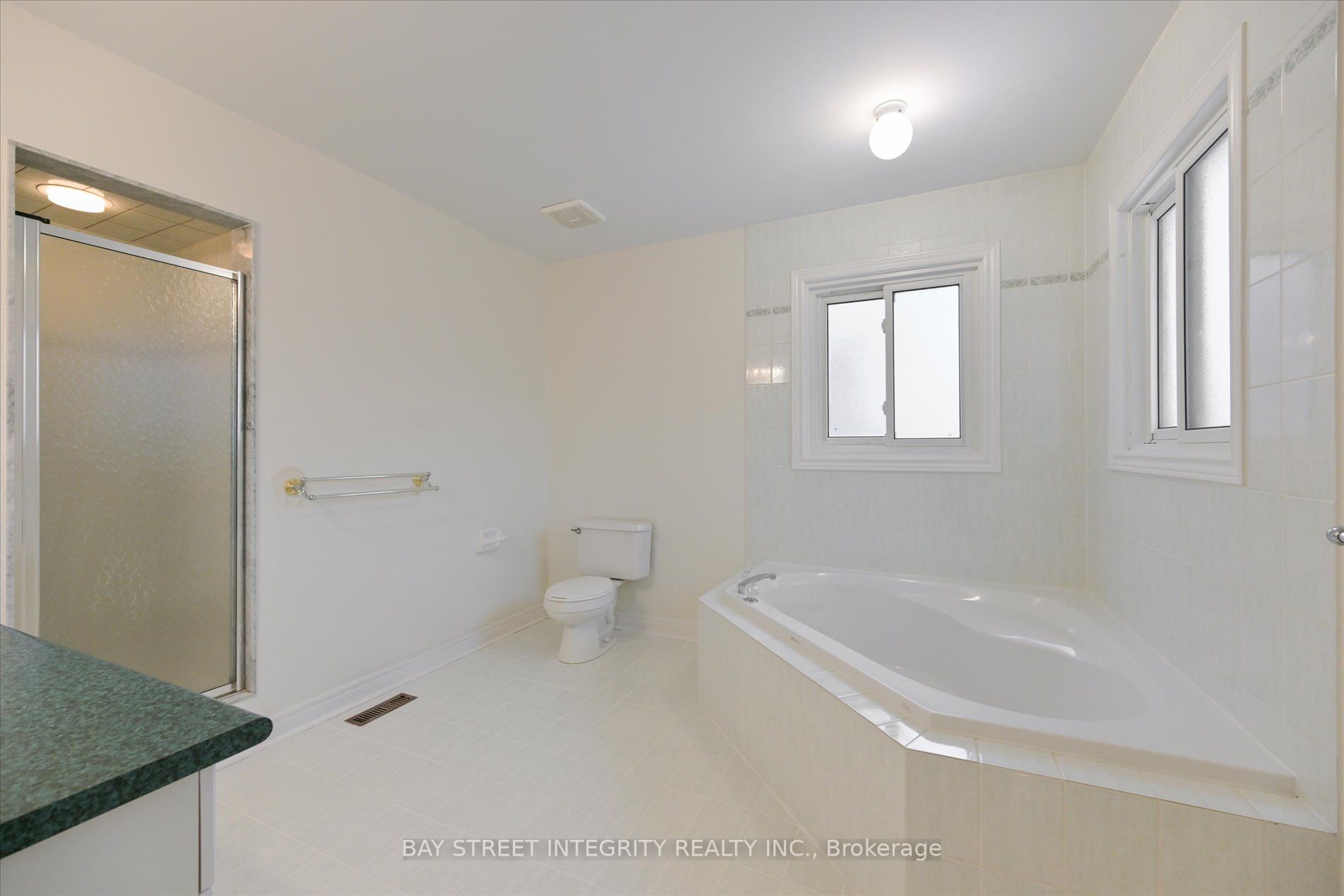 67 Grandlea Cres