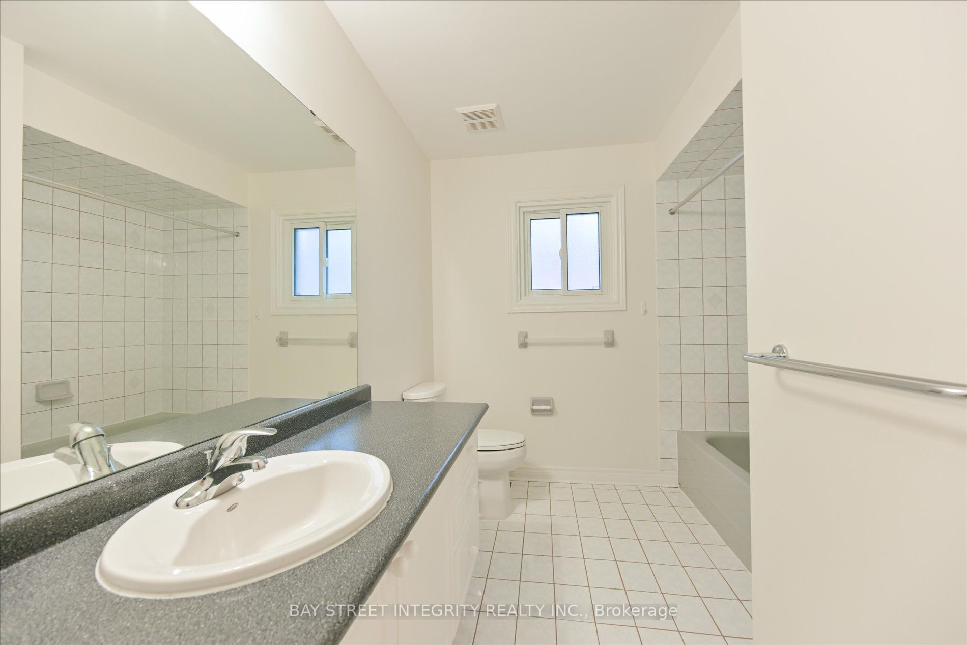67 Grandlea Cres