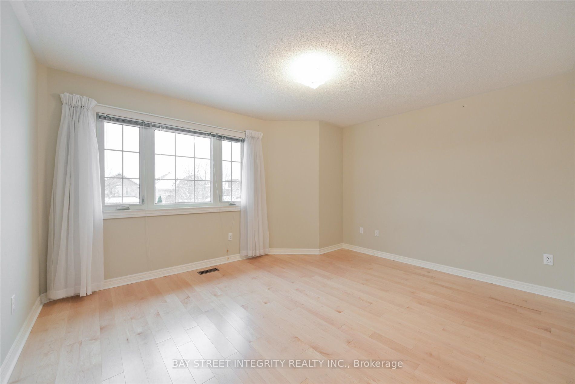 67 Grandlea Cres