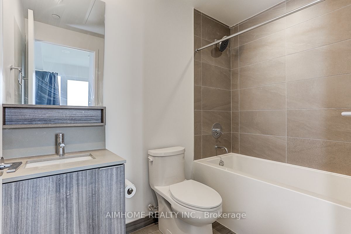 898 Portage Pkwy, #5805