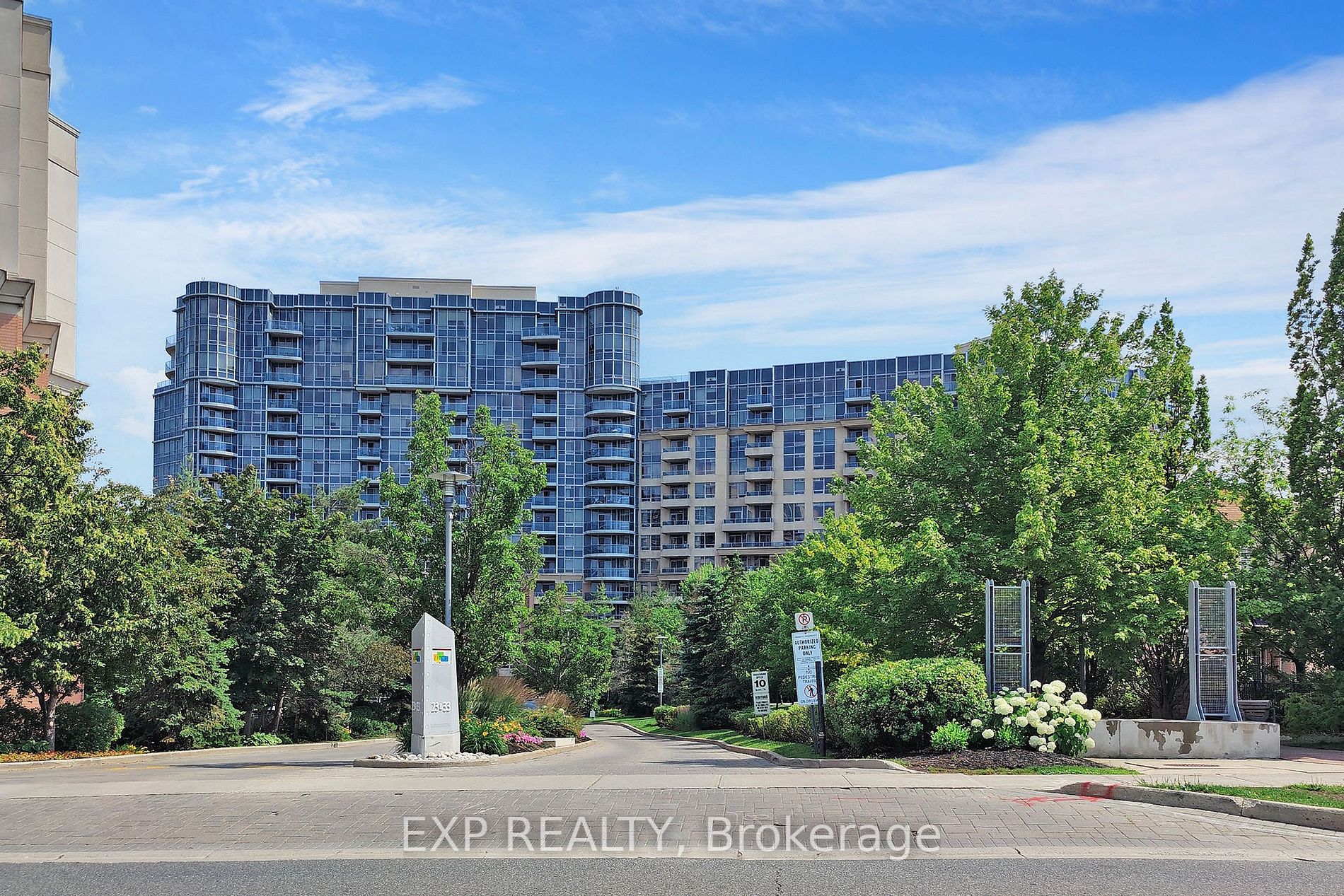 23 Cox Blvd, #558