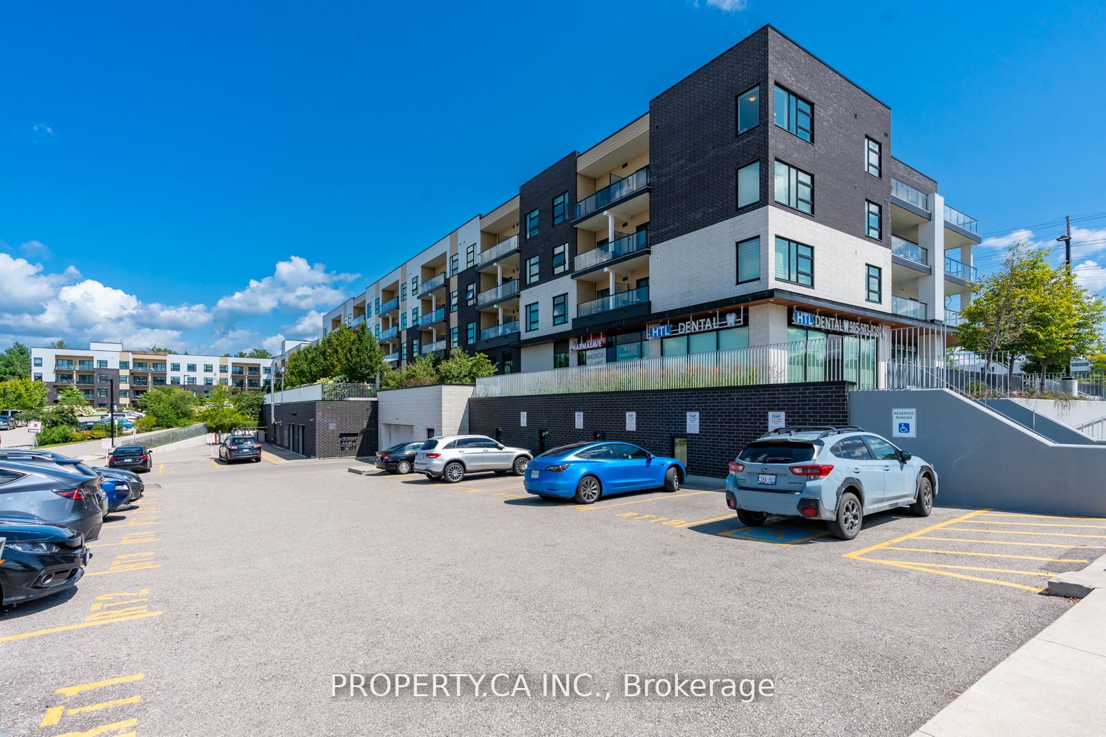 555 William Graham Dr, #337