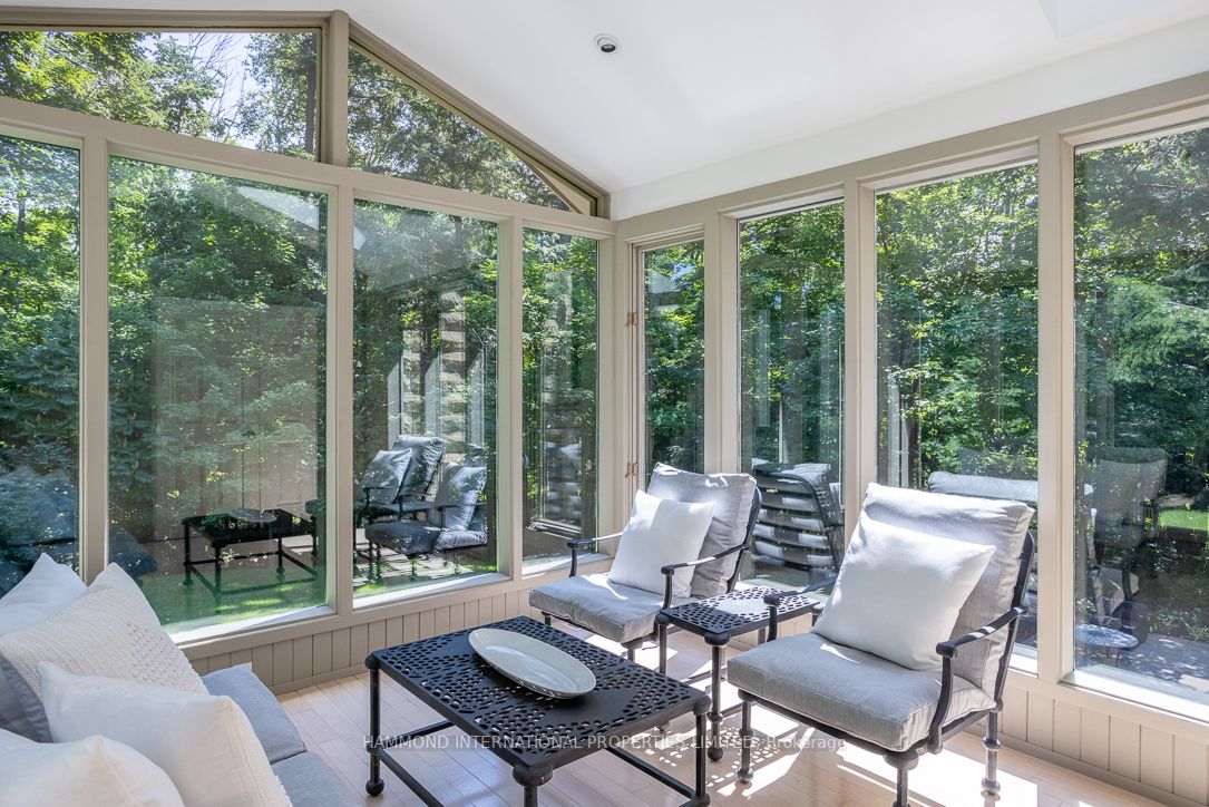 1 Manitou Dr