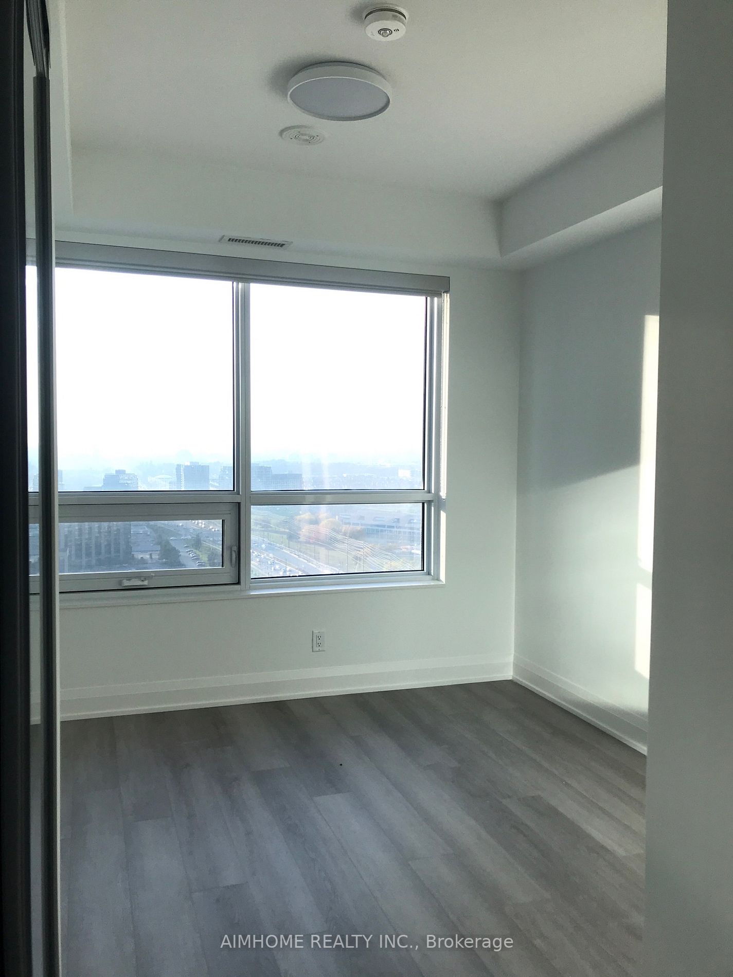 18 Water Walk Dr, #3105