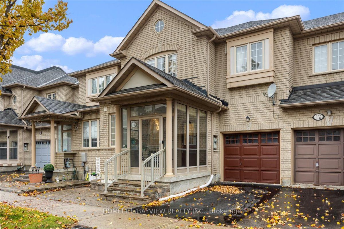 10 Sanderson Rd