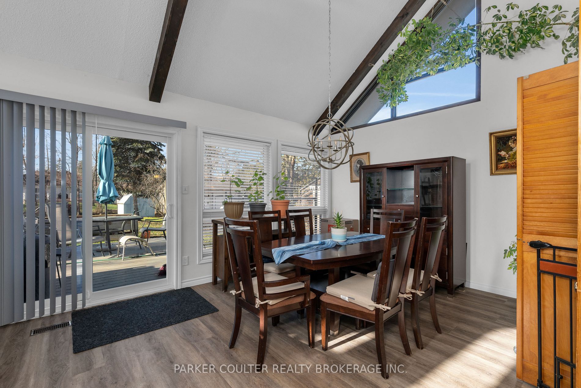 78 Lakeshore Blvd