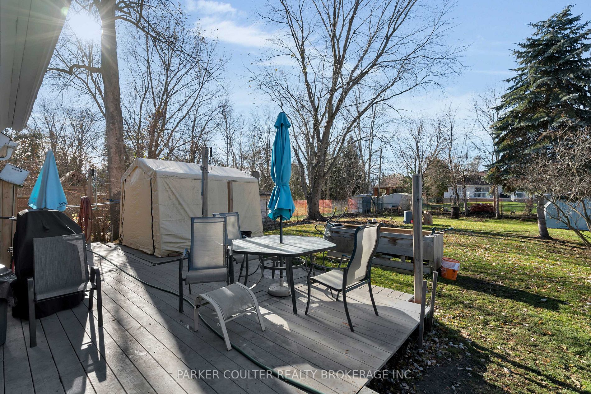78 Lakeshore Blvd