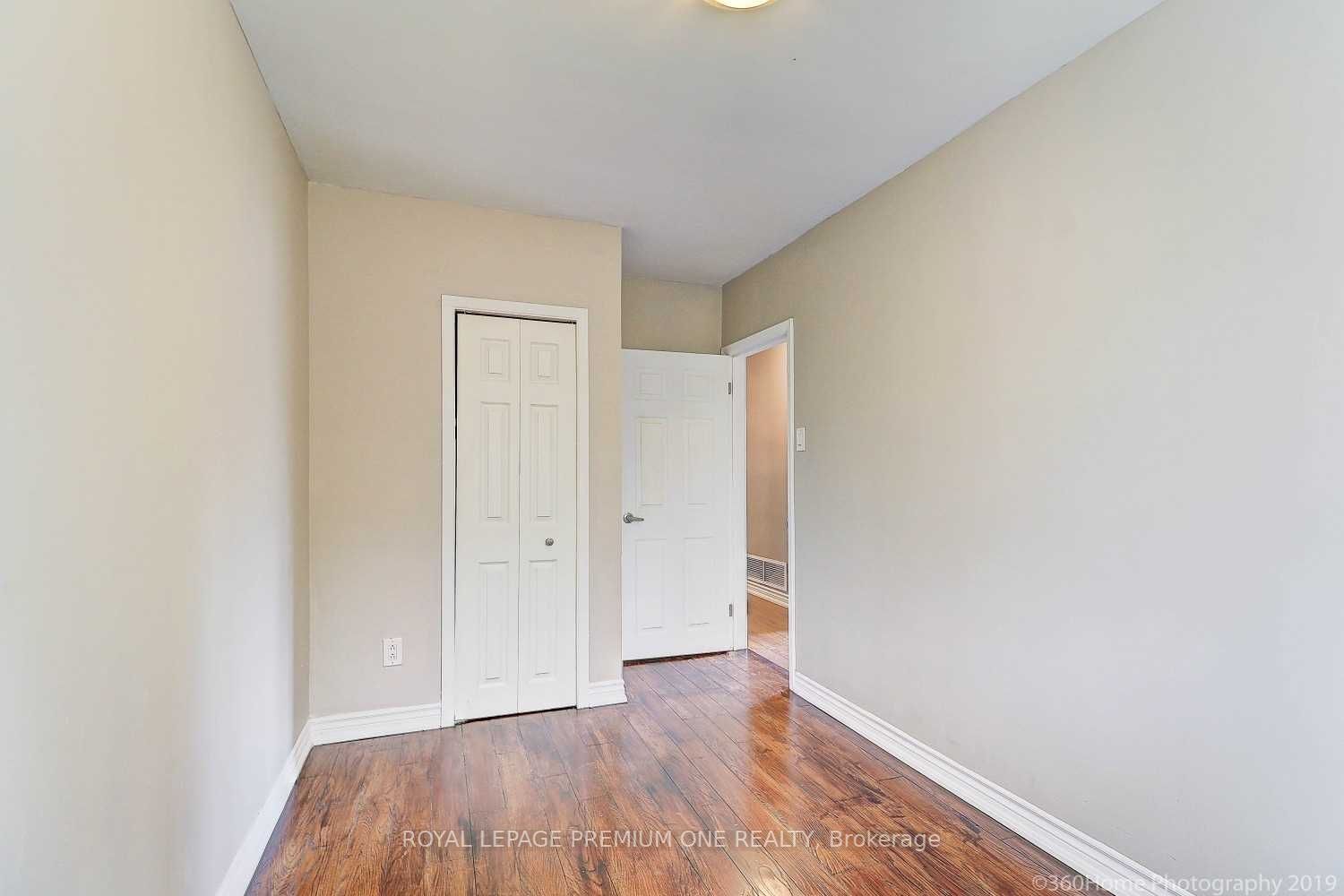 46 Newbury Dr, #Main
