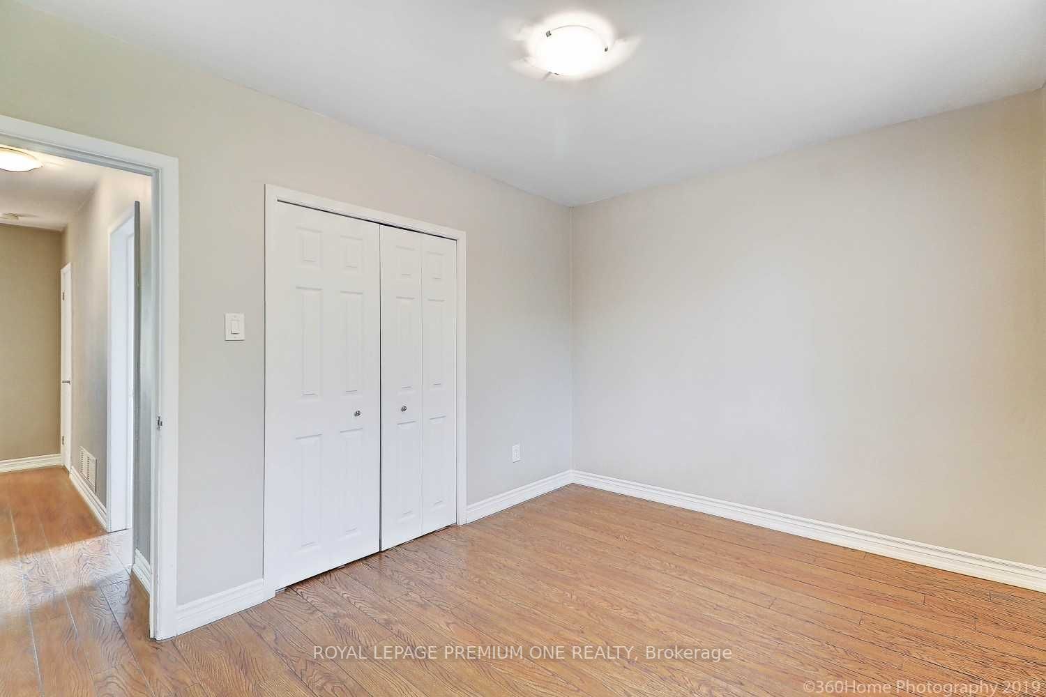 46 Newbury Dr, #Main