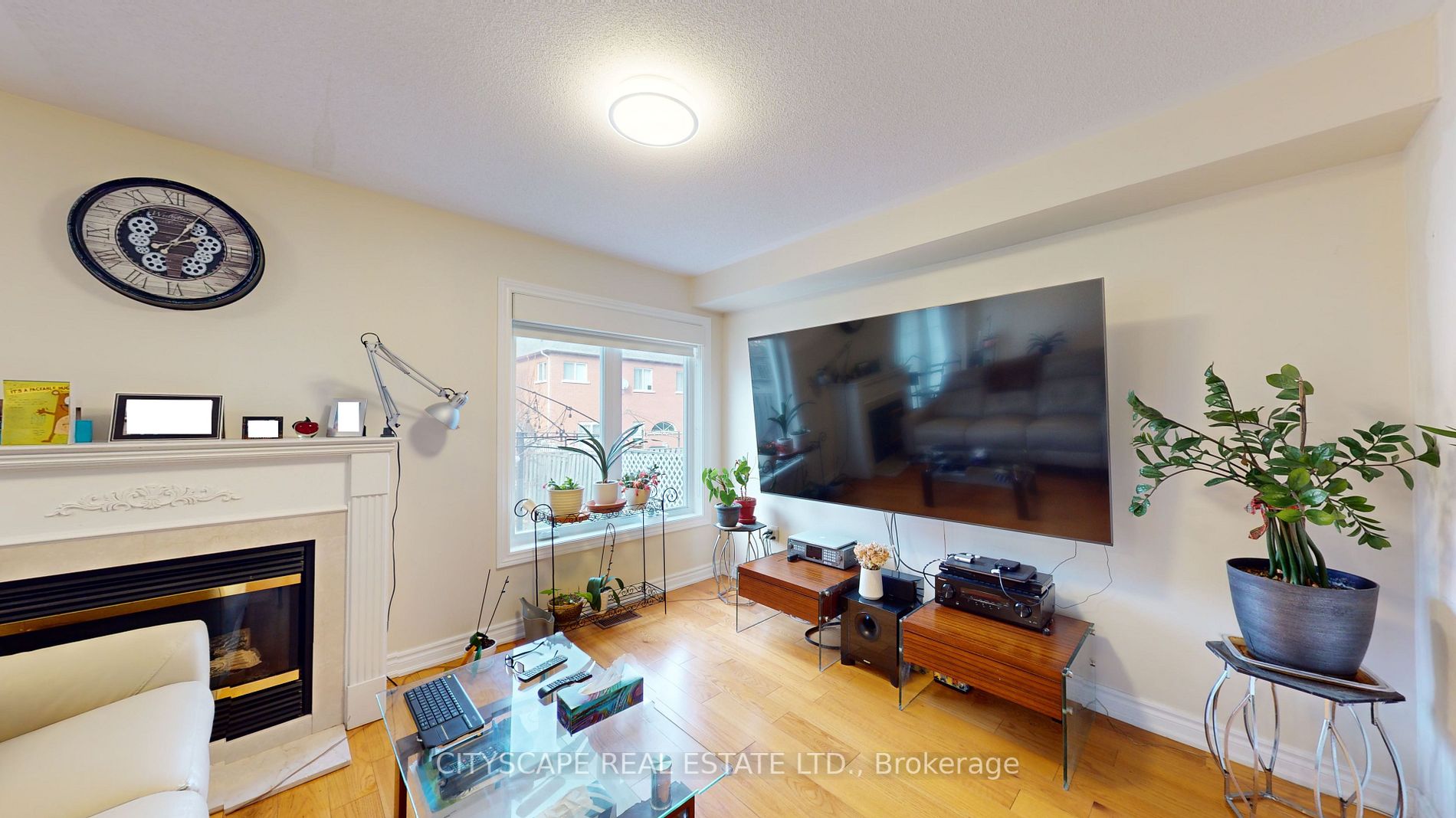 40 Wayside Ave